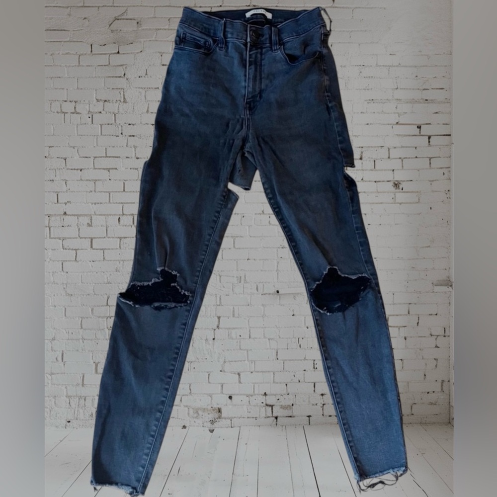 PacSun High Rise Black Destroyed Rips Distressed Sz 26 Goth Jeans Bikercore Emo